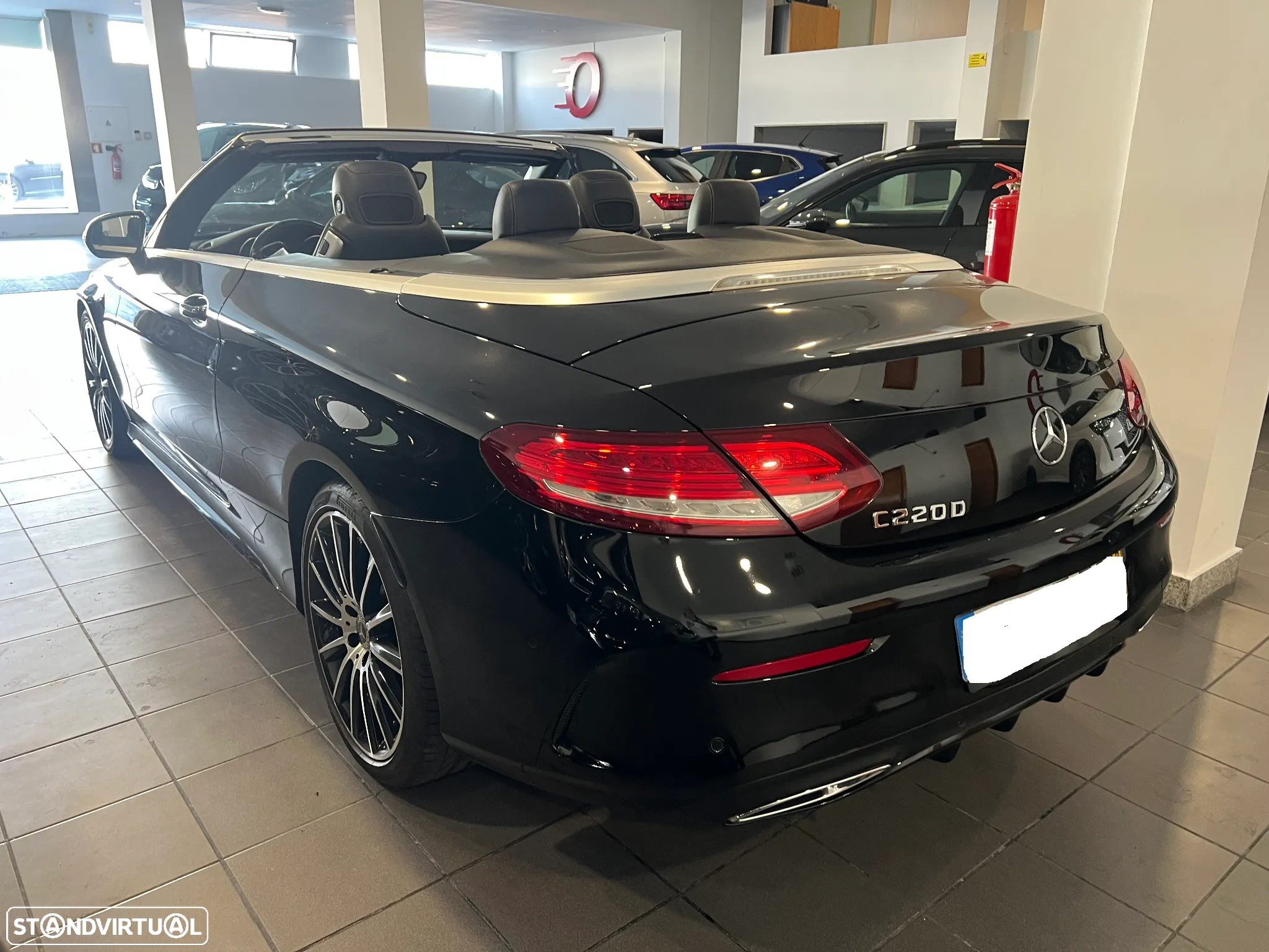 Mercedes-Benz C 220 d Coupe 9G-TRONIC AMG Line - 11