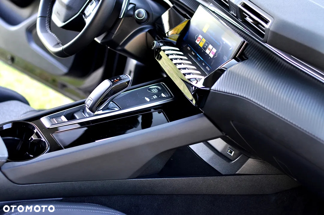 Peugeot 508 BlueHDi 130 EAT8 Allure Pack - 33