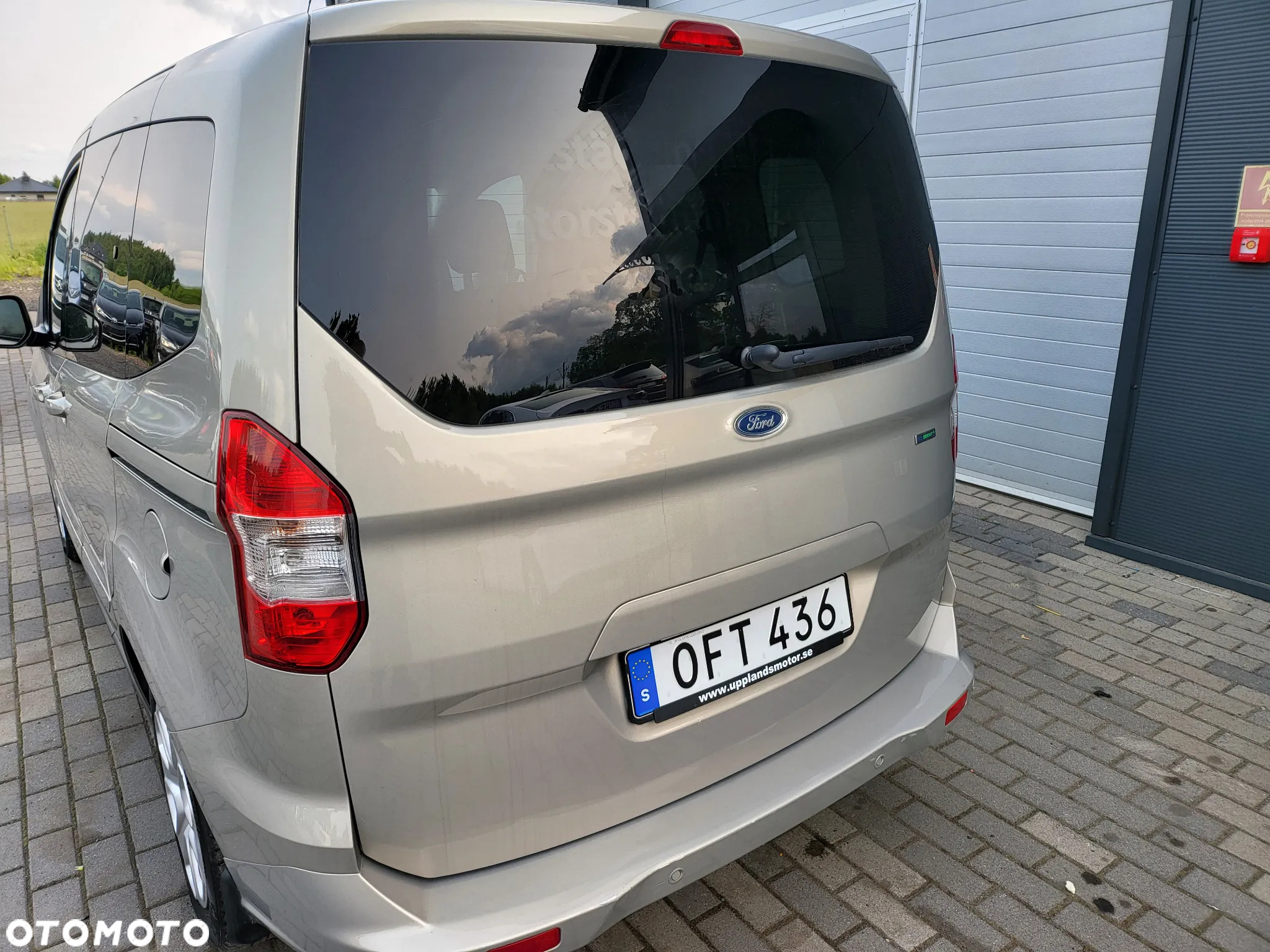 Ford Tourneo Courier 1.0 EcoBoost S&S Trend - 10