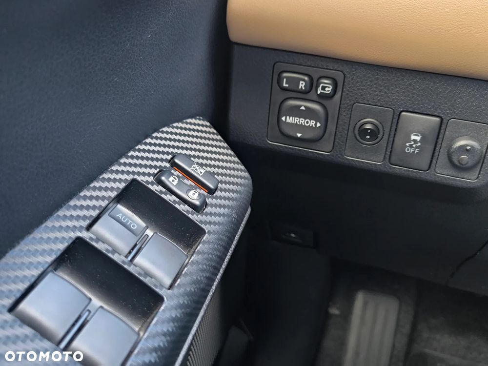 Toyota RAV4 2.0 4x4 Start&Stop CVT Executive - 36