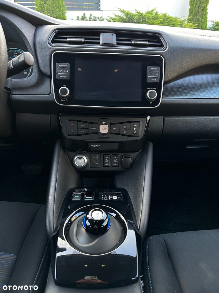Nissan Leaf - 11