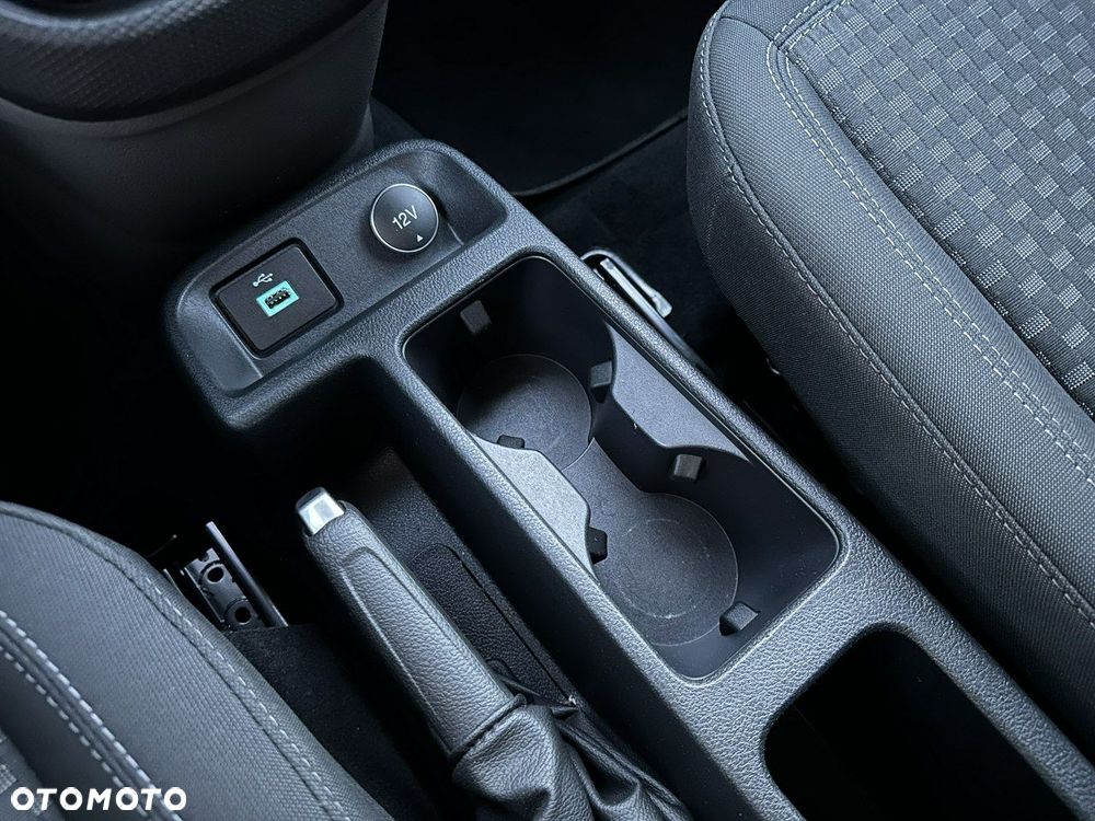 Ford Transit Connect - 31