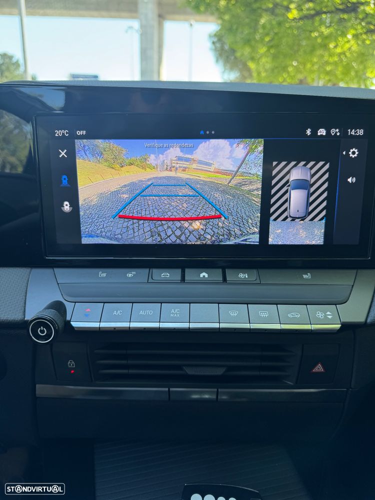 Opel Astra 1.2 T Edition - 4