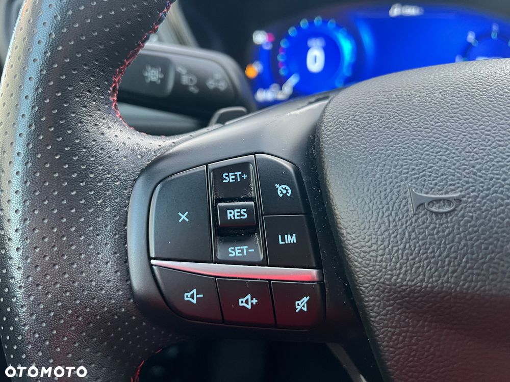 Ford Kuga 2.0 EcoBlue AWD ST-Line - 32