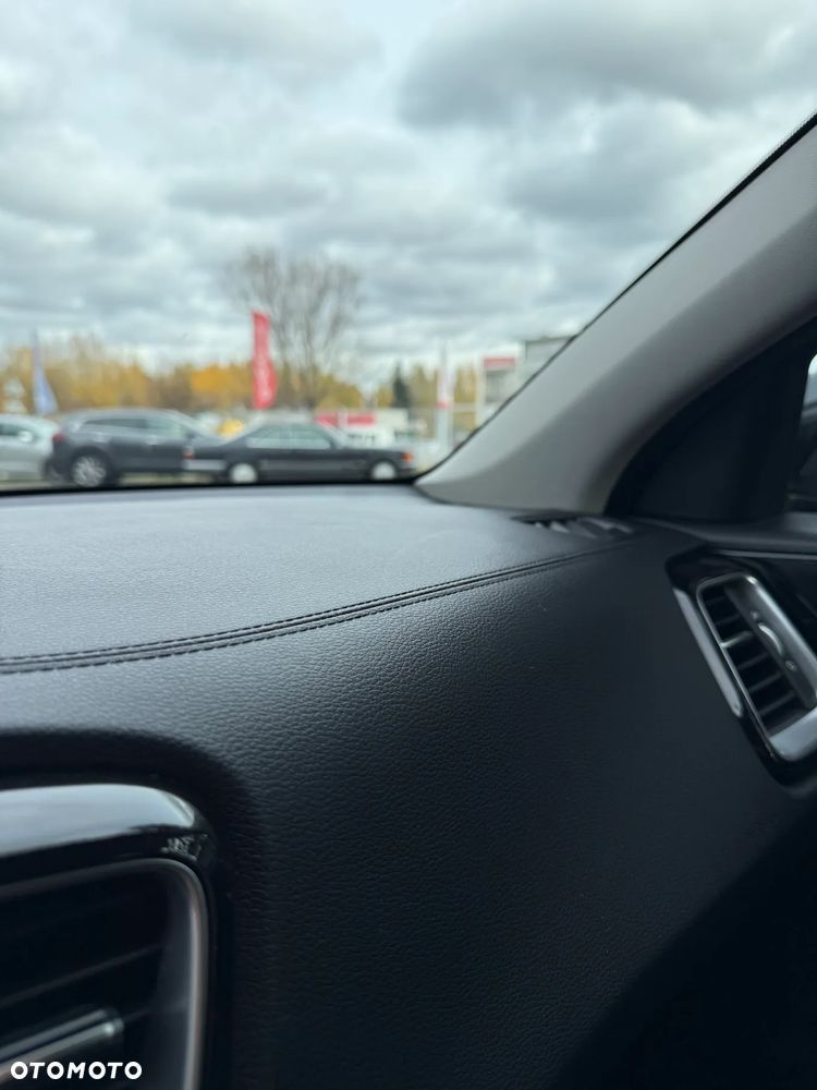 Kia Ceed 1.6 CRDi SCR L Business Line Plus - 18