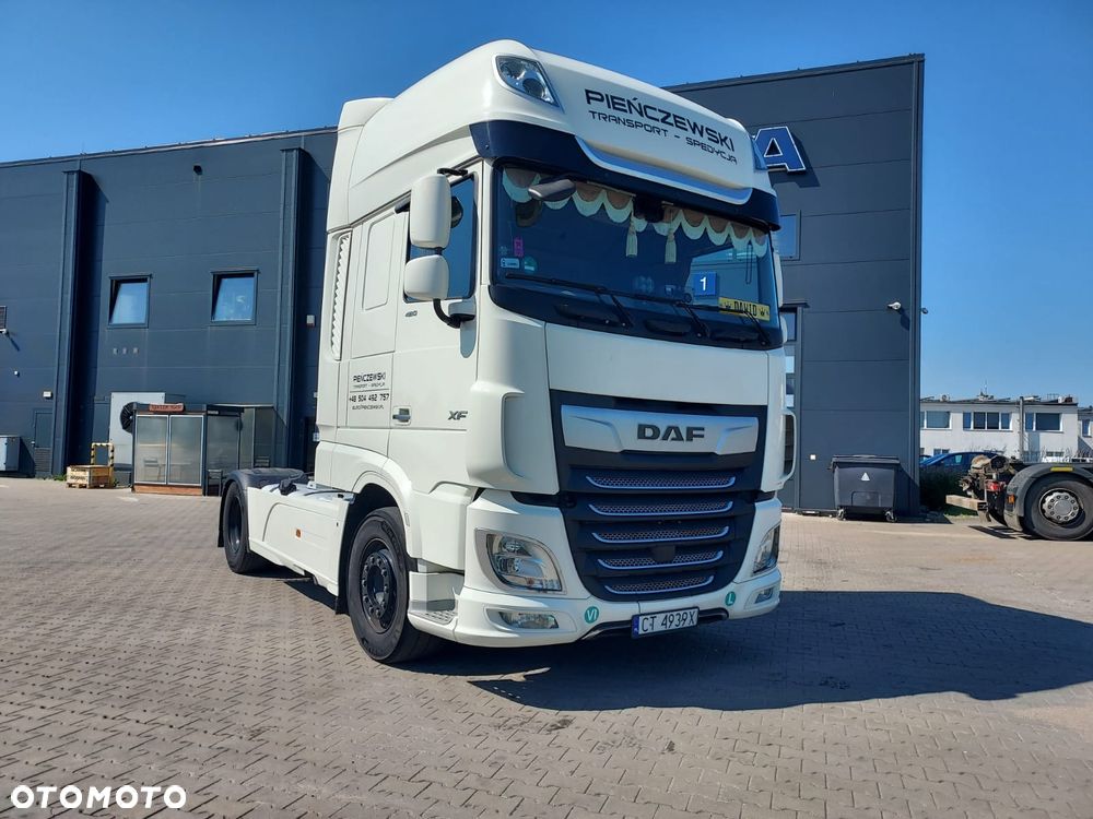 DAF XF - 4