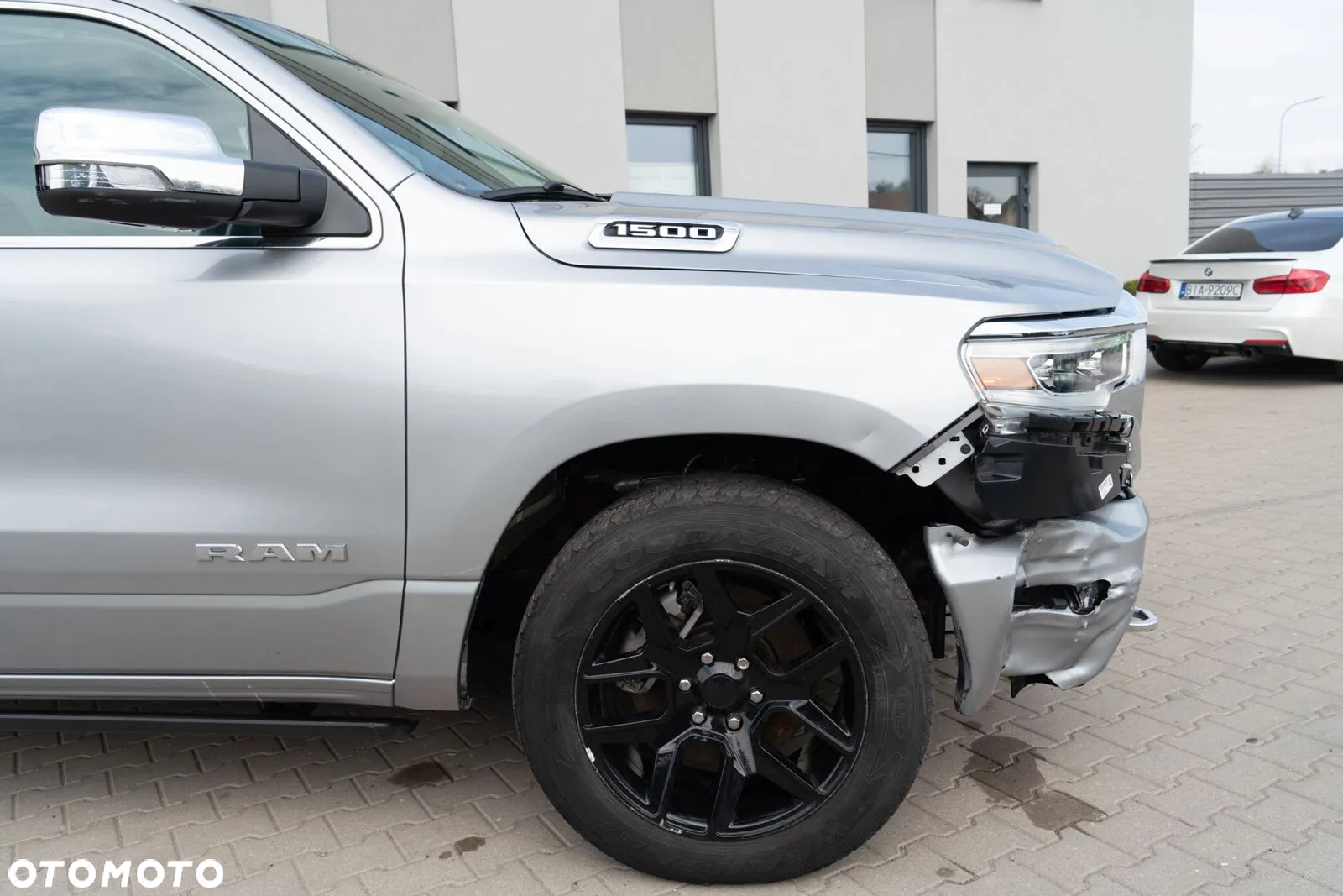 RAM 1500 Crew Cab Limited - 12