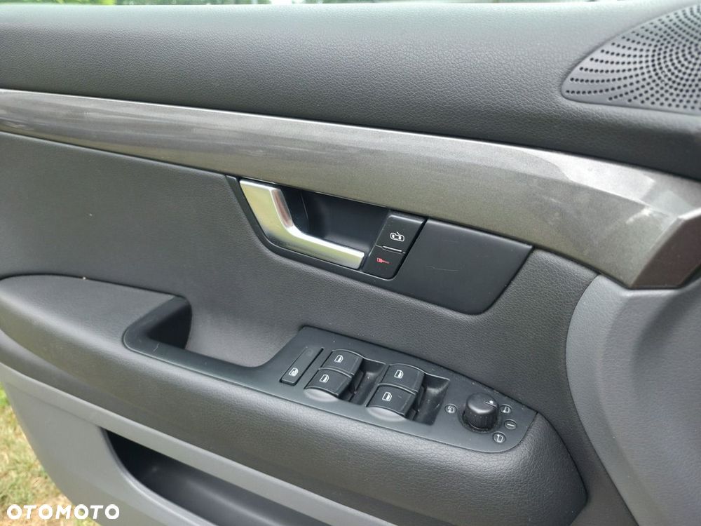 Seat Exeo - 25