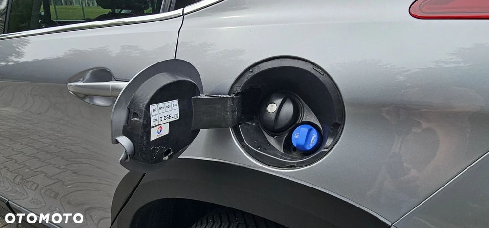 Peugeot 2008 ver-puretech-110-gpf-stop-start-eat6-crossway - 20