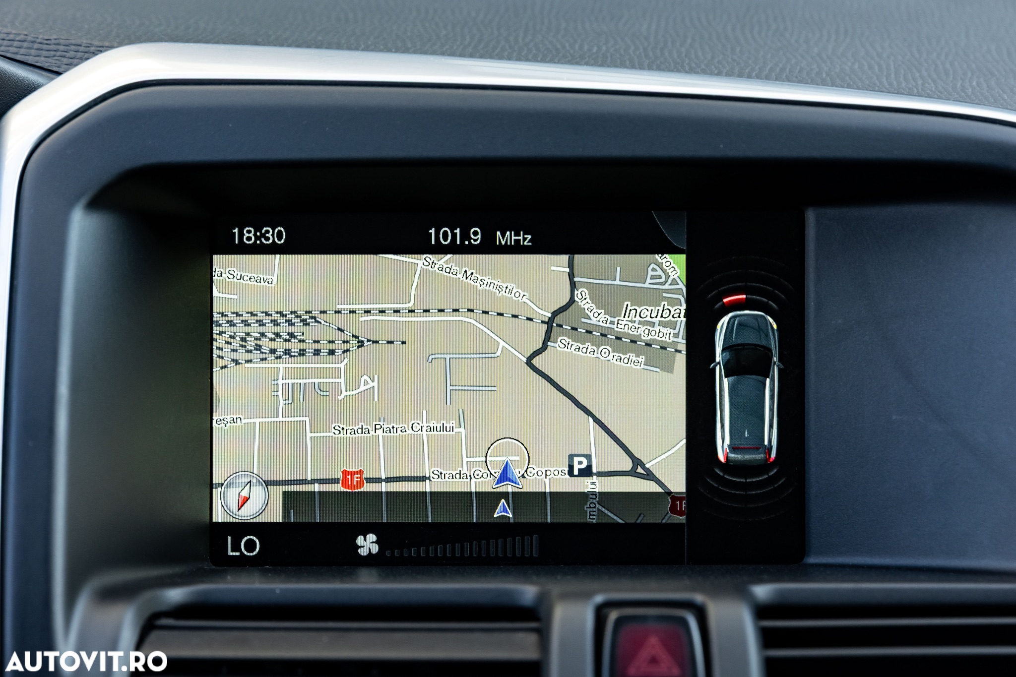 Volvo XC 60 D4 Geartronic Summum - 10