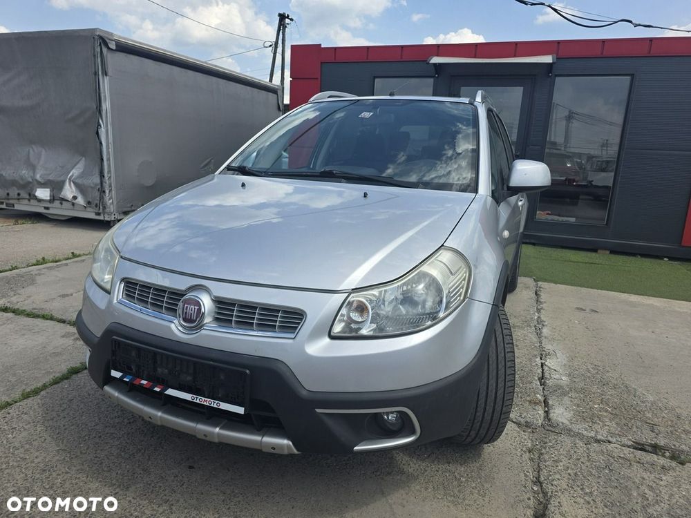Fiat Sedici - 1