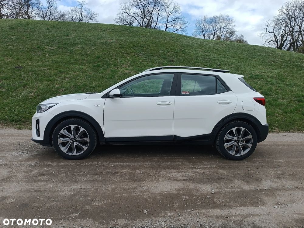 Kia Stonic 1.6 CRDi SCR L - 6