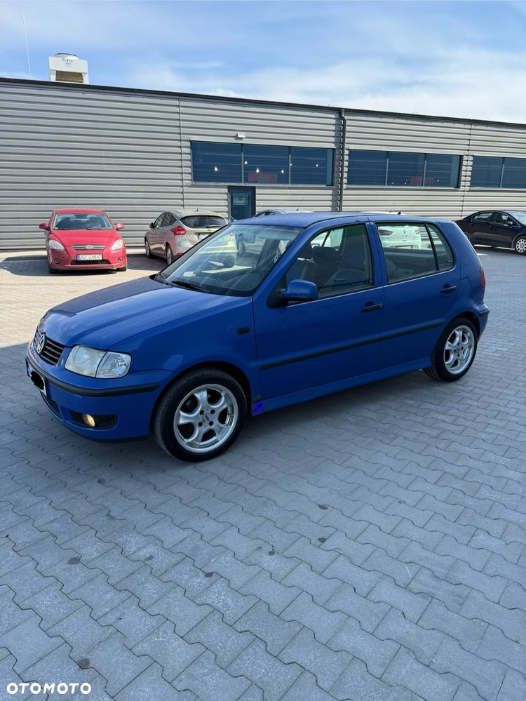 Volkswagen Polo 1.4 16V Trendline - 2