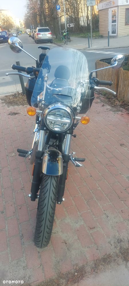 Royal Enfield Meteor - 1