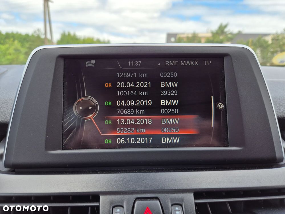 BMW Seria 2 218d Sport-Aut Luxury Line - 31