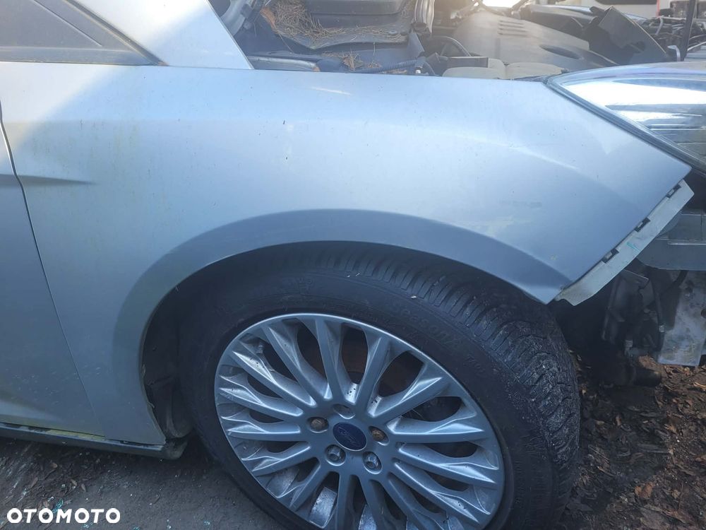 Prawy błotnik Ford focus mk3 - 1