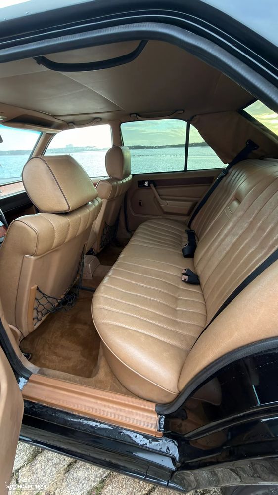 Mercedes-Benz W201 (1982-1993) - 17