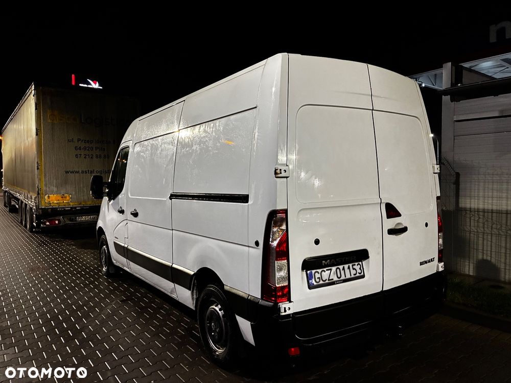 Renault Master 2.3 DCI - 7