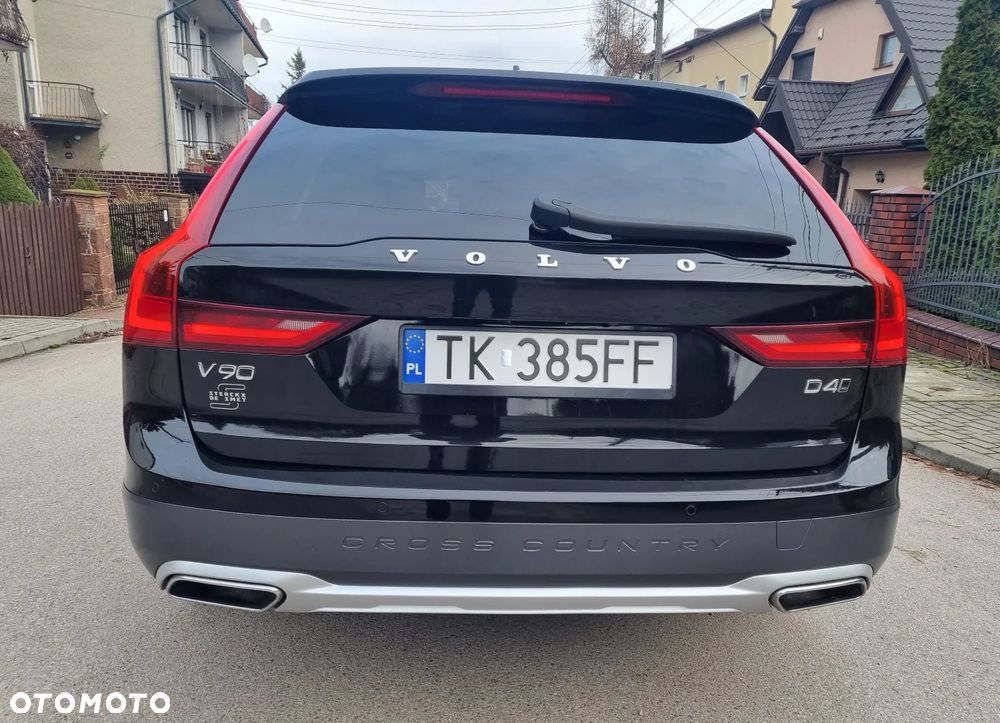 Volvo V90 Cross Country D4 AWD Geartronic Pro - 7