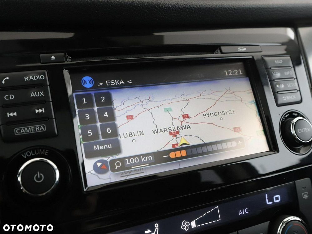 Nissan Qashqai 1.6 DCi N-Connecta - 26