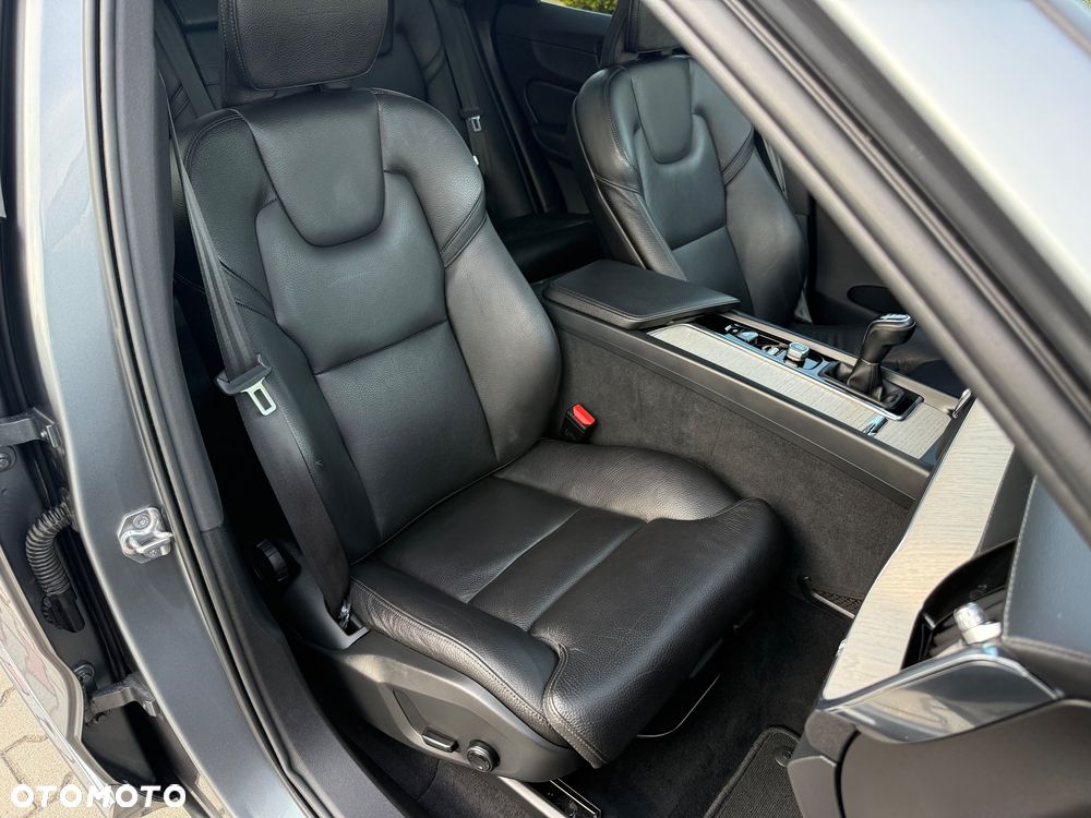 Volvo XC 60 D3 Linje Inscription - 16