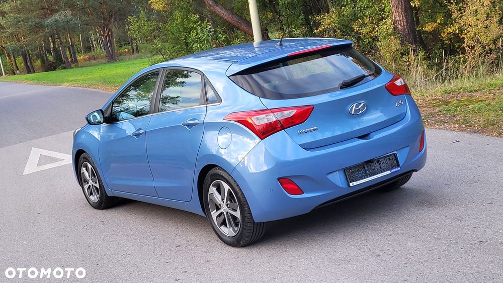 Hyundai i30 1.4 YES - 15
