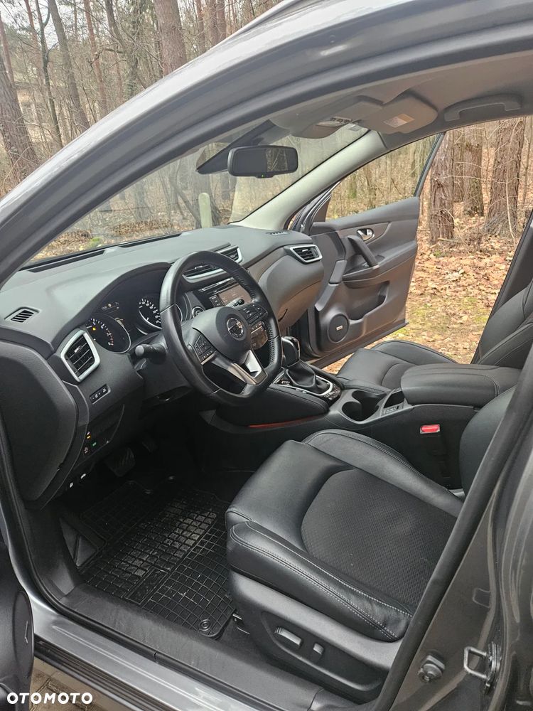 Nissan Qashqai - 10