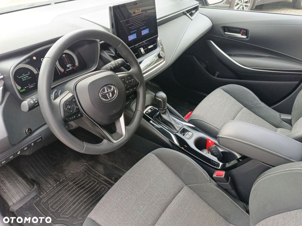 Toyota Corolla - 9