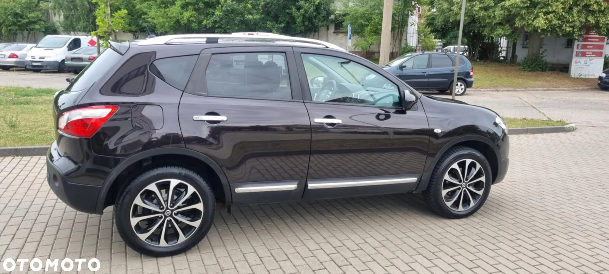 Nissan Qashqai 1.6 I-Way - 12
