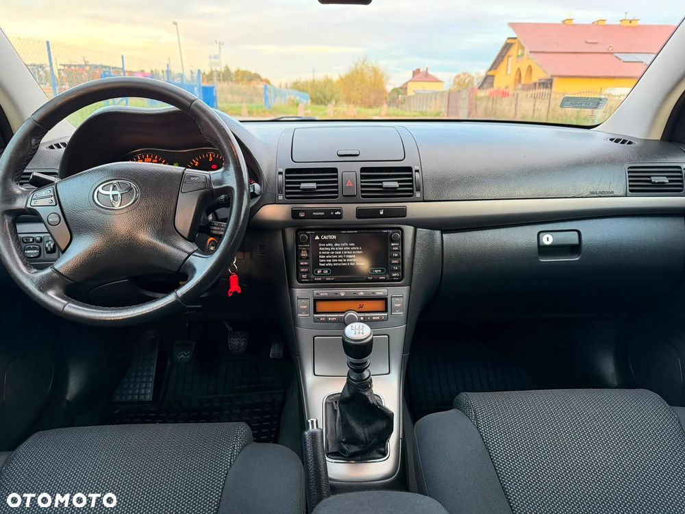 Toyota Avensis 2.0 D-4D Premium - 38