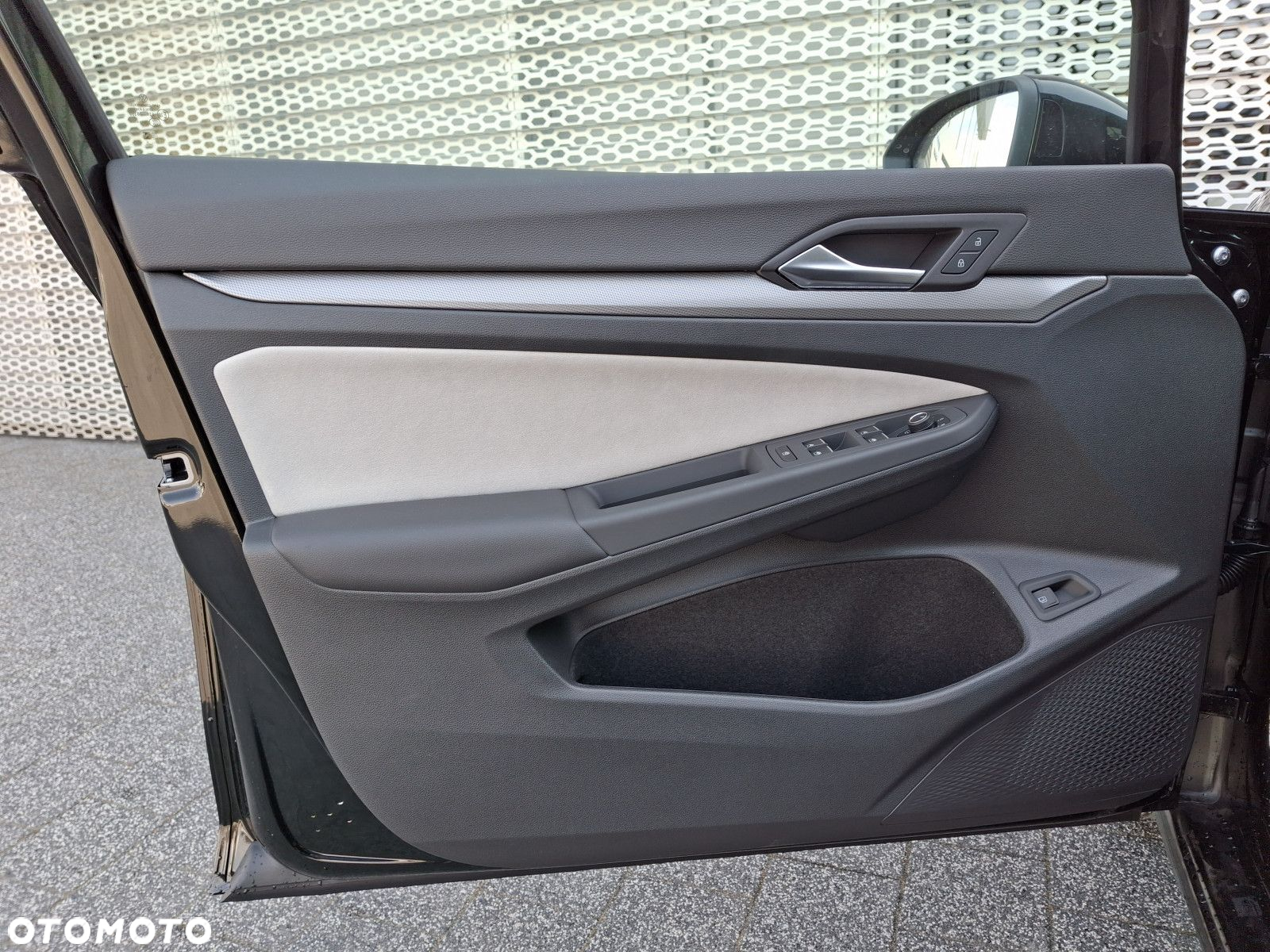 Volkswagen Golf - 8