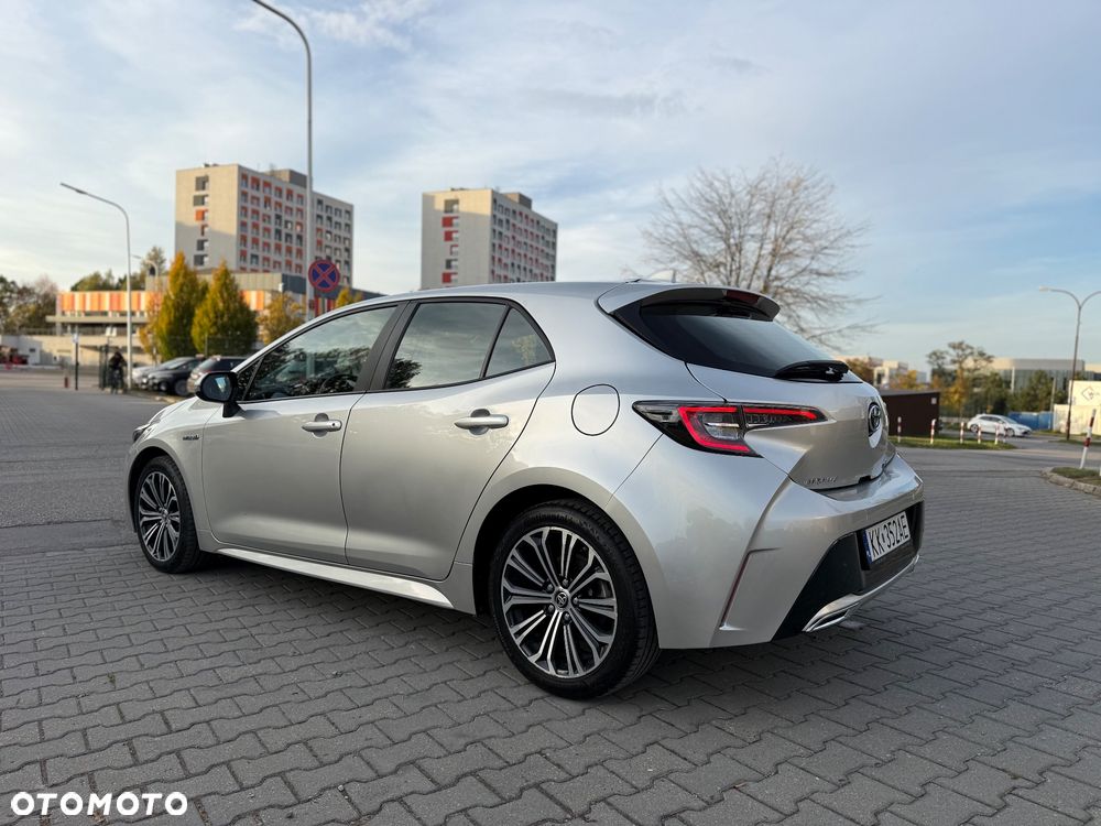 Toyota Corolla 2.0 Hybrid Comfort - 10