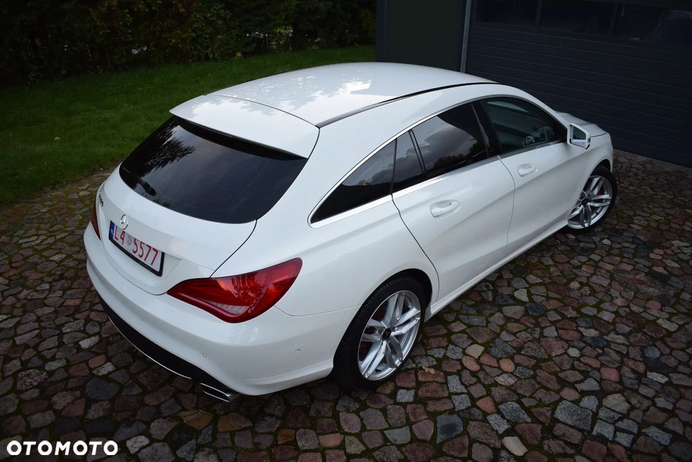 Mercedes-Benz CLA Shooting Brake 250 7G-DCT - 11