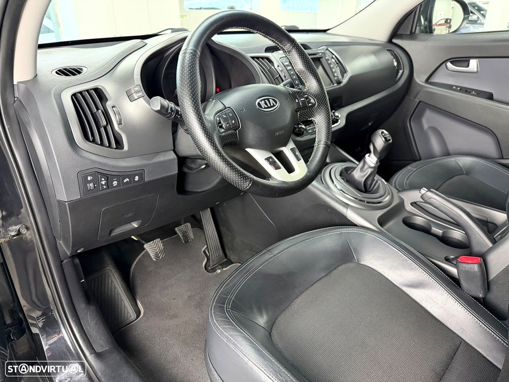 Kia Sportage 1.7 CRDI ISG Prime - 16