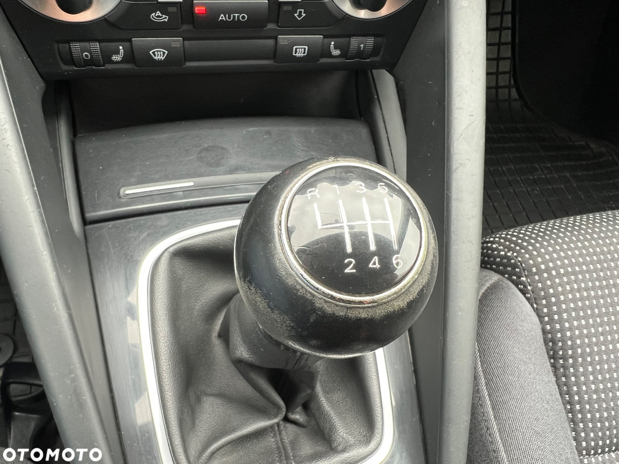 Audi A3 2.0 TDI Sportback DPF S line Sportpaket - 23