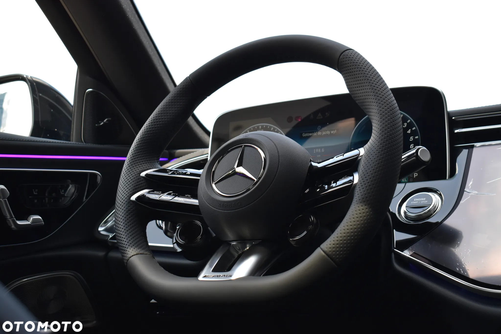 Mercedes-Benz Klasa E AMG 53 PHEV 4Matic+ 9G-Tronic TCT - 20