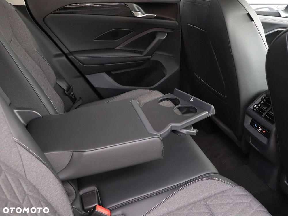 Volkswagen Tiguan - 14