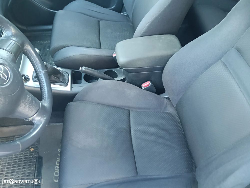 Toyota Corolla 1.4 D-4D S-Pack+AC - 16