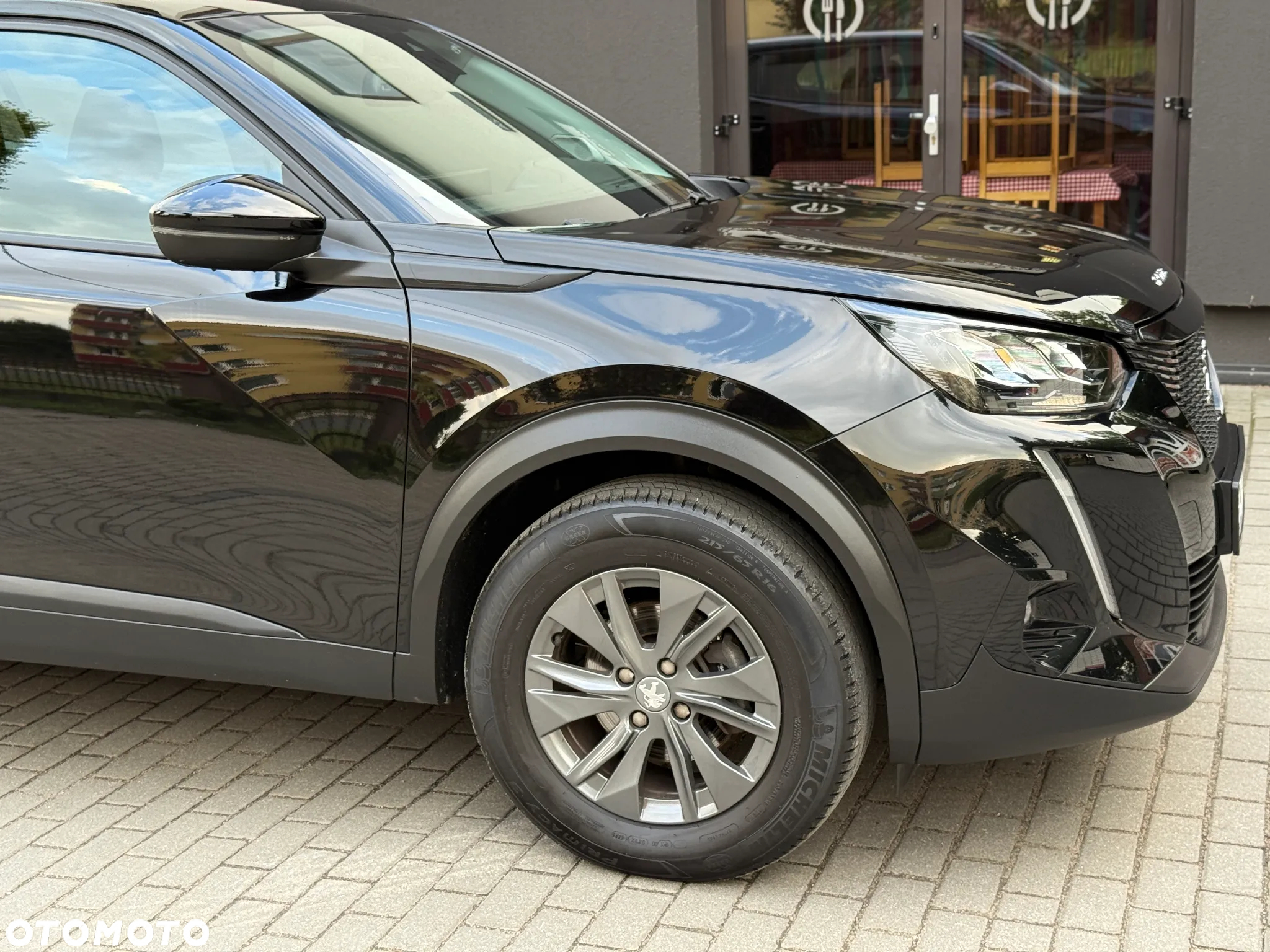 Peugeot 2008 1.2 PureTech Active Pack S&S EAT8 - 23
