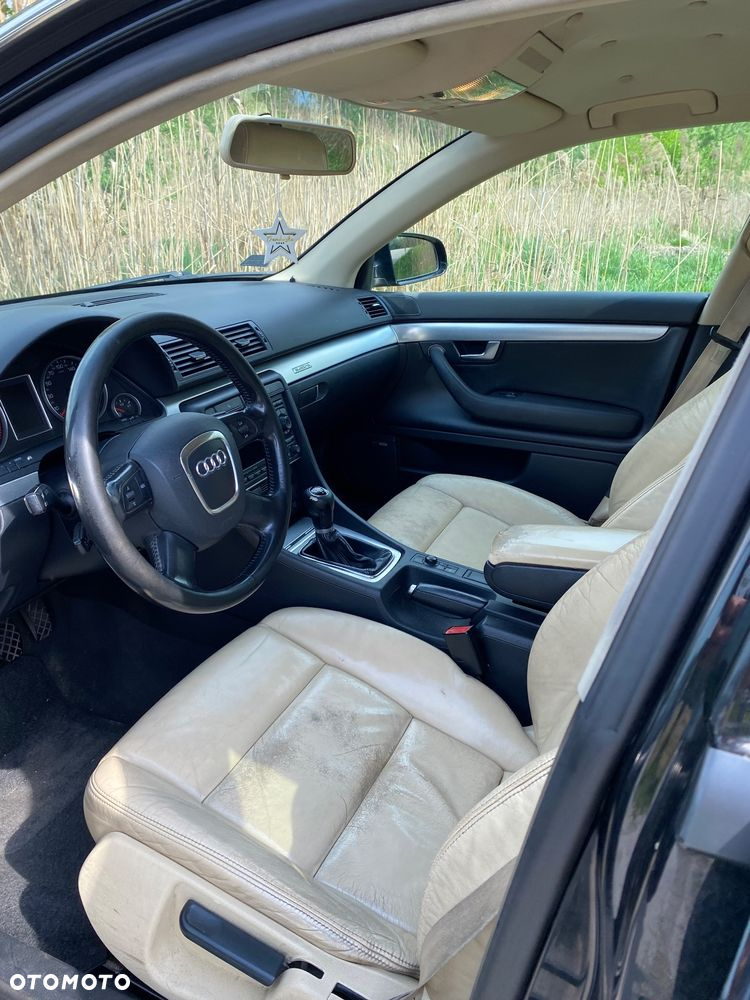 Audi A4 Avant 3.0 TDI Quattro - 15