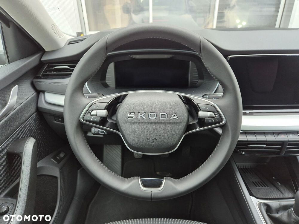 Skoda Octavia 1.5 TSI Drive Selection - 32