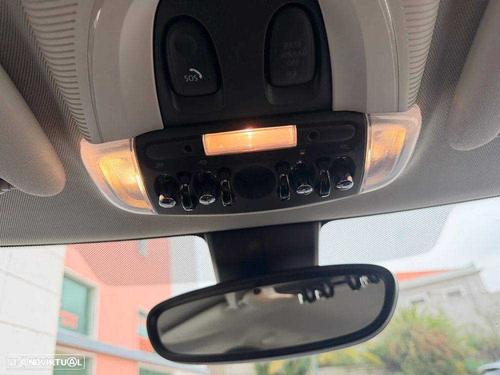 MINI 3 Portas Cooper SE - 28