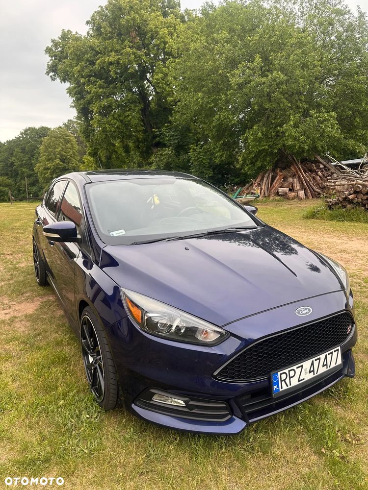 Ford Focus 2.0 EcoBoost ST-2 - 5