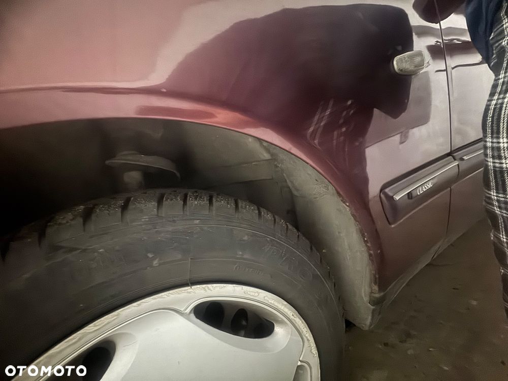 Mercedes-Benz Klasa E - 12