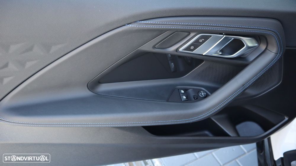 BMW M240i xDrive Auto - 17