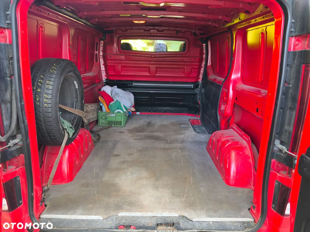 Opel Vivaro - 16