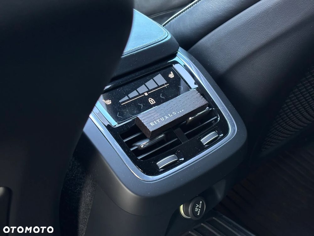 Volvo S90 D5 AWD R-Design - 27