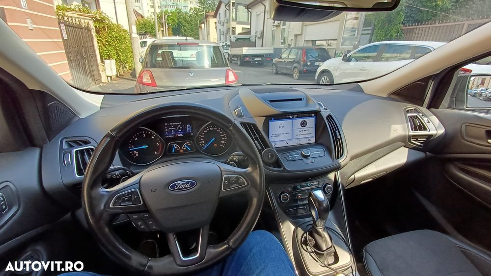Ford Kuga 2.0 TDCi 4WD Powershift Titanium - 5