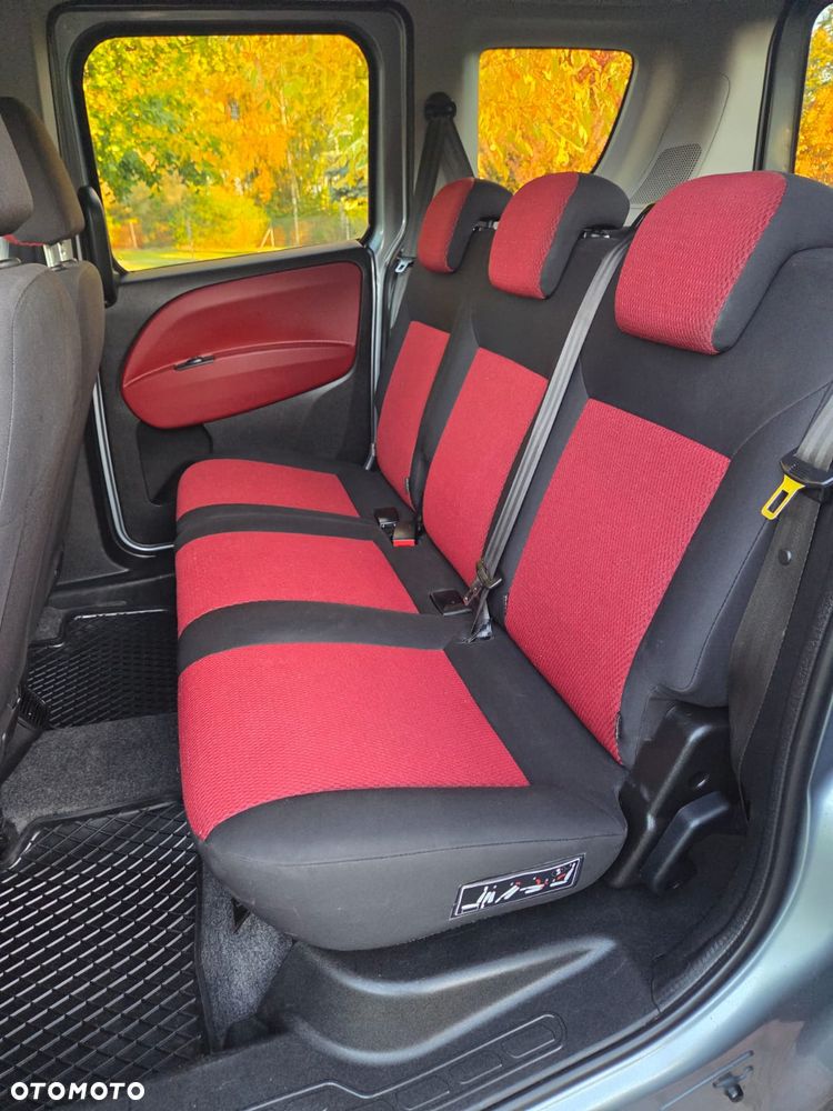 Fiat Doblo 2.0 16V Multijet Emotion - 12