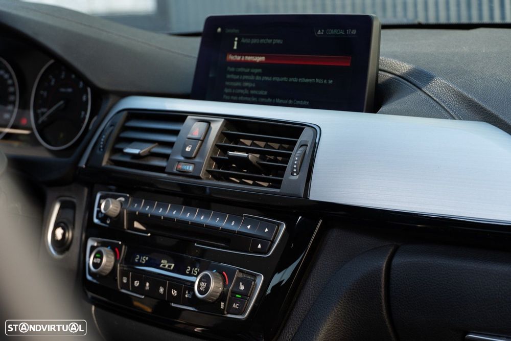 BMW 330 e iPerformance Pack M - 31